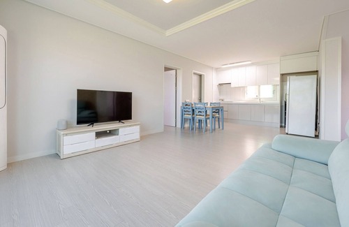 Gyeongju Casa | Gyeongju Sunflower Private Cottage