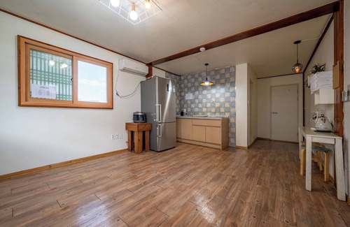 Gyeongju Condominio | Gyeongju West Namsan Hanok Pension