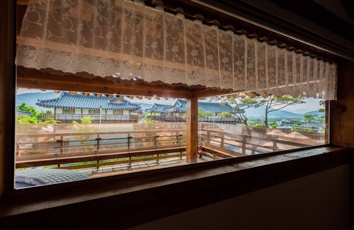 Gyeongju Condominio | Gyeongju West Namsan Hanok Pension