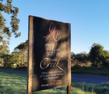 Labertouche Casa | Gypsy Creek Retreat