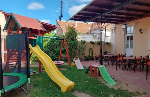 Gyula Apartamento | Gyulai Meseház Apartman