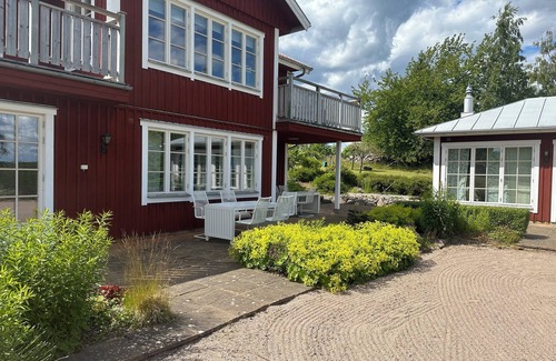 Tranas Casa | Härlig Villa i Lantlig Miljö Nära Sjön Sommen