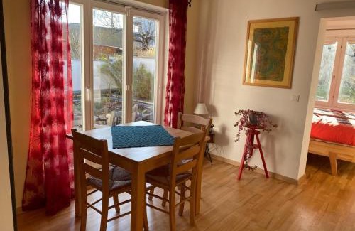 Idstein Apartamento | Häuschen mit Gartenblick