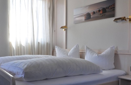 Altfeld Cama Y Desayuno | Häuser Der Villa Italia
