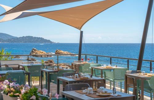 Le Lavandou Hotel | Hôtel Astria
