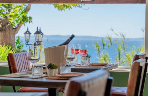 Le Lavandou Hotel | Hôtel Astria