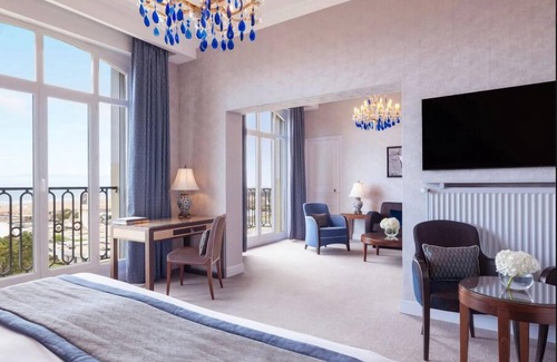 Deauville City Centre Hotel | Hôtel Barrière Le Royal Deauville