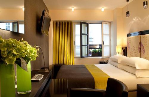 Saint-Gervais Hotel | Hôtel Caron le Marais