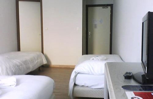 Evian-les-Bains Hotel | Hôtel de France Contact-Hôtel