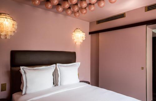 8th Arrondissement Hotel | Hôtel du Rond-point des Champs-Élysées - Esprit de France