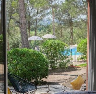 Saint-Marcellin-les-Vaison Hotel | Hôtel La Pinède