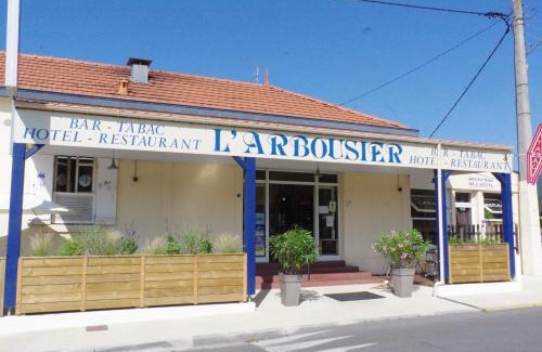 Soulac-sur-Mer Hotel | Hôtel L'Arbousier