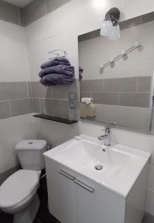 Font-Romeu-Odeillo-Via Hotel | Hôtel L'Oustalet