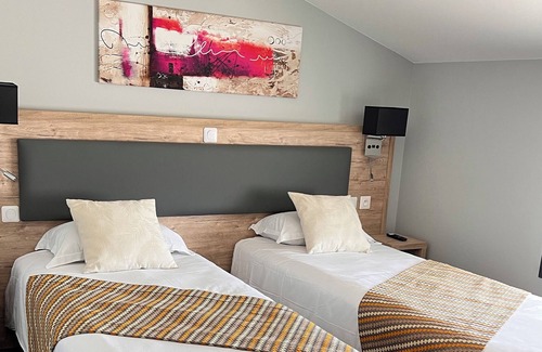 Soulac-sur-Mer Hotel | Hôtel La Pinède Soulac-sur-Mer