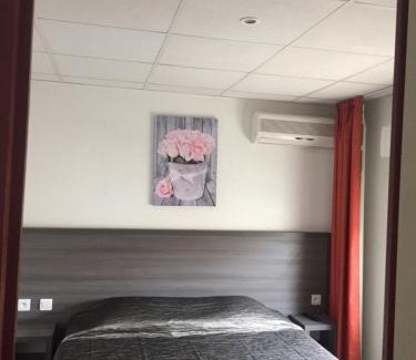 Soulac-sur-Mer Hotel | Hôtel Le Neptune