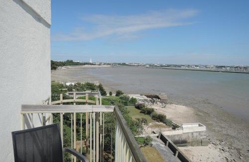 La Rochelle Hotel | Hôtel Les Brises