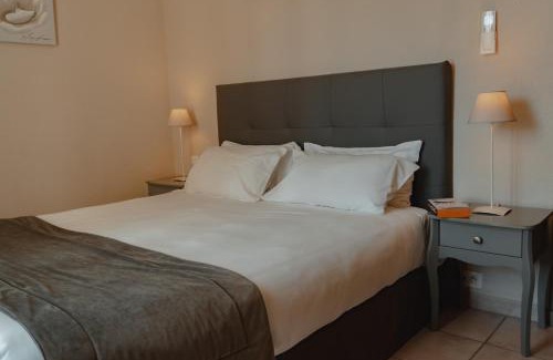 Maussane Hotel | Hôtel Les Magnanarelles