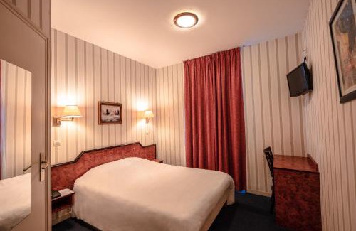 13th Arrondissement Hotel | Hôtel Neptune Place d'Italie