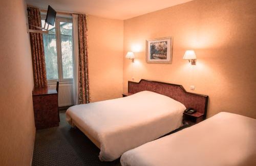13th Arrondissement Hotel | Hôtel Neptune Place d'Italie