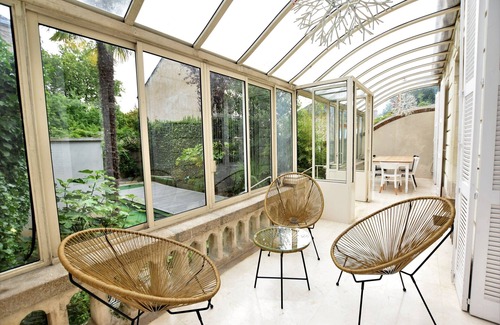 Cholet Casa | Casa-Confortable-Baño con bañera-Vista a la Piscina