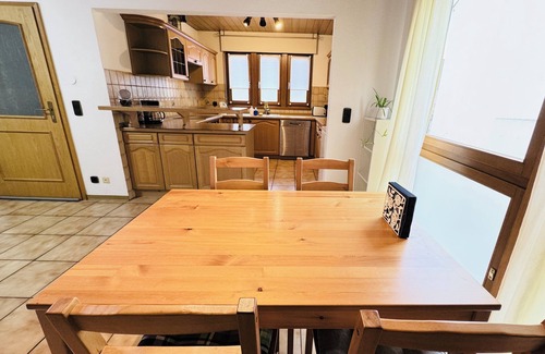 Sindelfingen Apartamento | H&H Home-Quite and cozy apartment near Daimler & IKEA