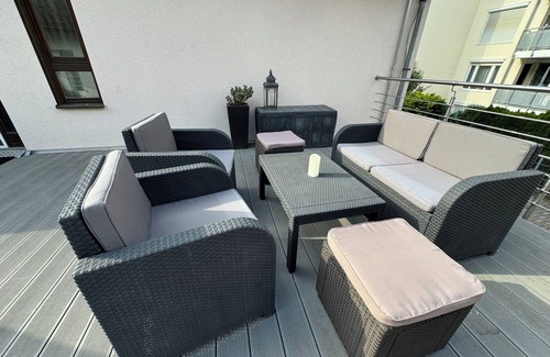 Sindelfingen Apartamento | H&H Home-Quite and cozy apartment near Daimler & IKEA