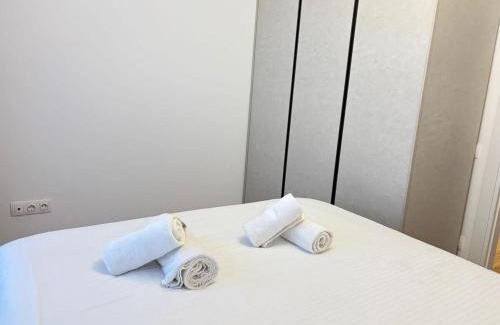 Pipera Apartamento | H Pipera - 2BR - Lake View