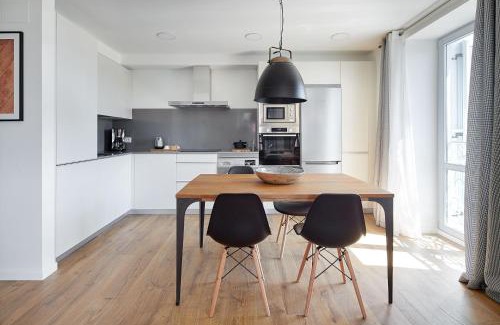 Hondarribia Historic Center Apartamento | H SUITE3A by Smiling Rentals