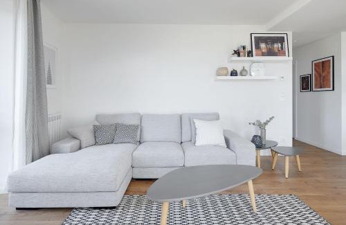 Hondarribia Historic Center Apartamento | H SUITE3A by Smiling Rentals
