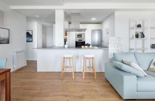 Hondarribia Historic Center Apartamento | H SUITE3B by Smiling Rentals