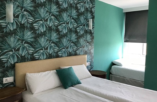 Barbate Hotel | H. Triple Nómadas - Una Habitación Hotel, Capacidad 3