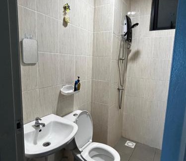 Kajang Apartamento | H&Z HOMESTAY @ VISTA BANGI