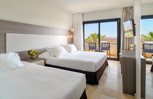 Cambrils Hotel | H10 Cambrils Playa