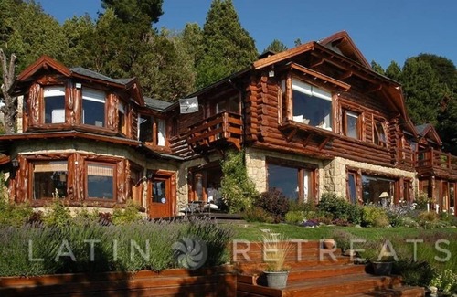 San Carlos de Bariloche Casa | H13 - AMAZING CHALET PRIVADO DE 5 DORMITORIOS PLAYA Y JACUZZI