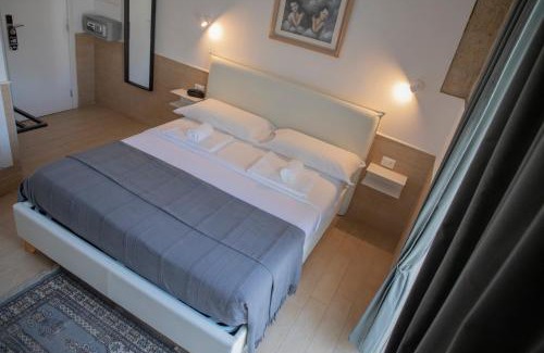 Naples City Centre Hotel | H22 Hotel