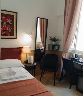 Naples City Centre Hotel | H22 Hotel