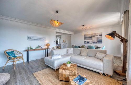 Secteur 3 Apartamento | #HA Eaux Claires Angelica Parking
