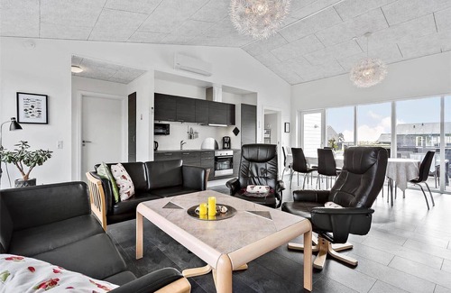 Hou Casa | HA150 Hals - Kystvejen 40