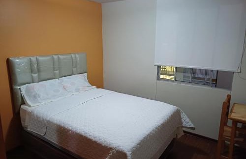 Surquillo Casa | Habitación acogedora Orué