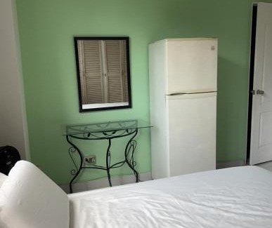 Panama City Casa | Habitación amplia con baño privado en Apartamento familiar