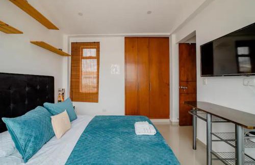 Chia Casa | HABITACIÓN AMPLIA y CÓMODA CON BAÑO PRIVADO