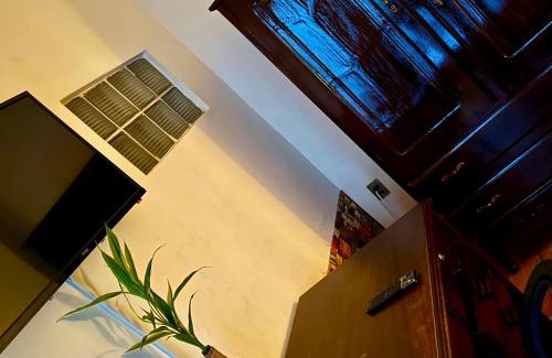 Cochabamba Casa | Habitación céntrica con acceso a lindo jardín