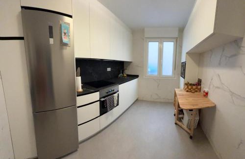 Iralabarri Casa | Habitación cerca del centro, baño y cocina compartida
