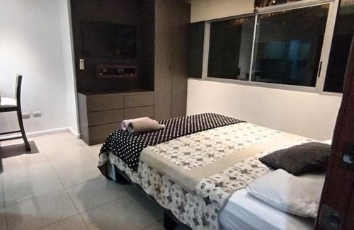 Las Penas Apartamento | Habitación Completa Riverfont