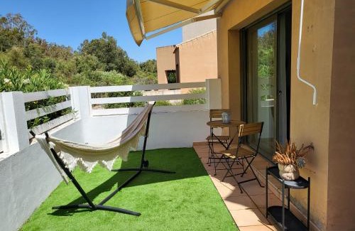 Barrio Jarana Casa | Habitación con baño en vivienda particular - Lagos de Villanueva Golf