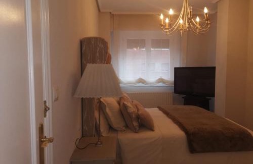 Ametzola Casa | Habitación con baño privado en Bilbao
