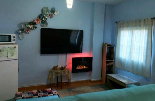 El Toyo Casa | Habitación en Torrecardenas, privada con piscina
