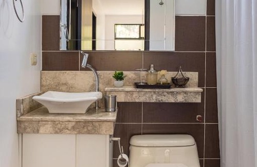 Samborondon Casa | Habitación Privada en Samborondón