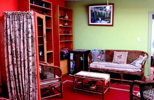 Macrodistrito Sur Cama Y Desayuno | Habitación Privada, Soleada y Tranquila