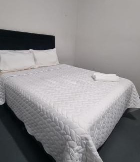 Asuncion Casa | Habitacion doble en el centro de asunción solo efectivo guaranies